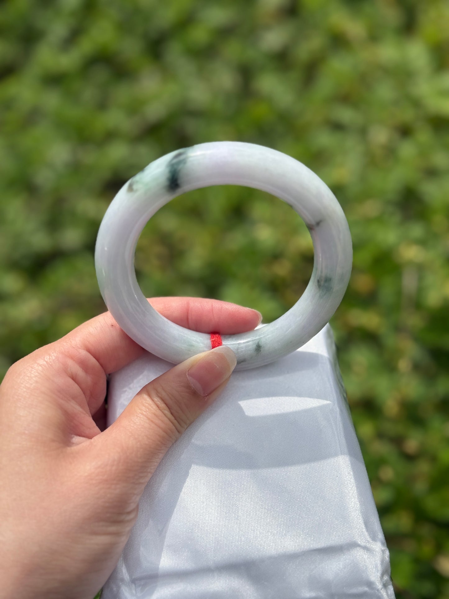 "Purple Jade Bangle – Smooth ‘Flying Flower’ Pattern" SIZE 56 57 58